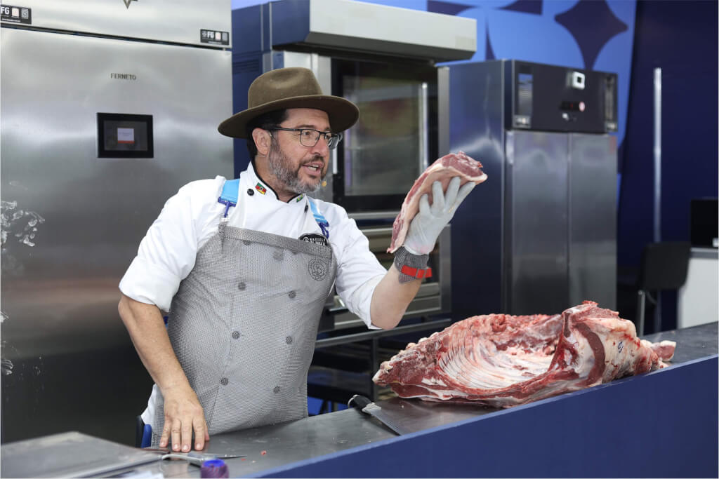 Imagem da galeria Business Round